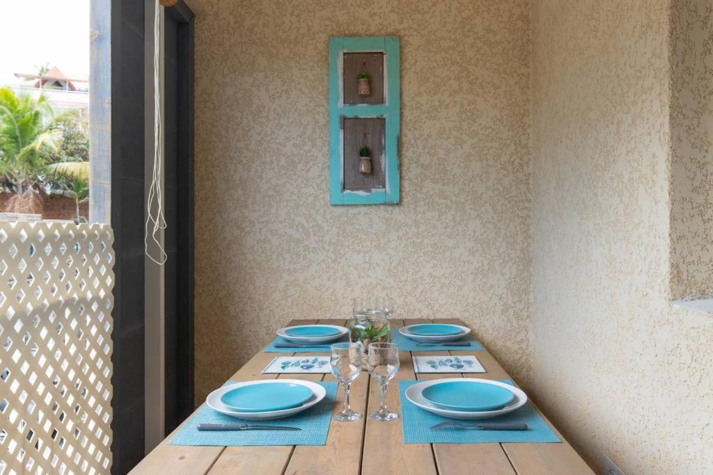 Le Benitier Apartment Saint-Gilles-les-Bains Exterior photo